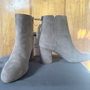 OLD NAVY Faux Suede High Heeled Booties